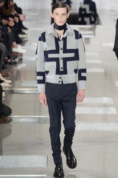 Look 34